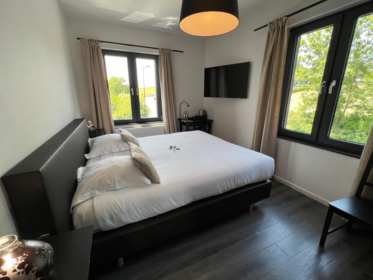 Hotel Restaurant Lamy ترويسفيرجيس المظهر الخارجي الصورة