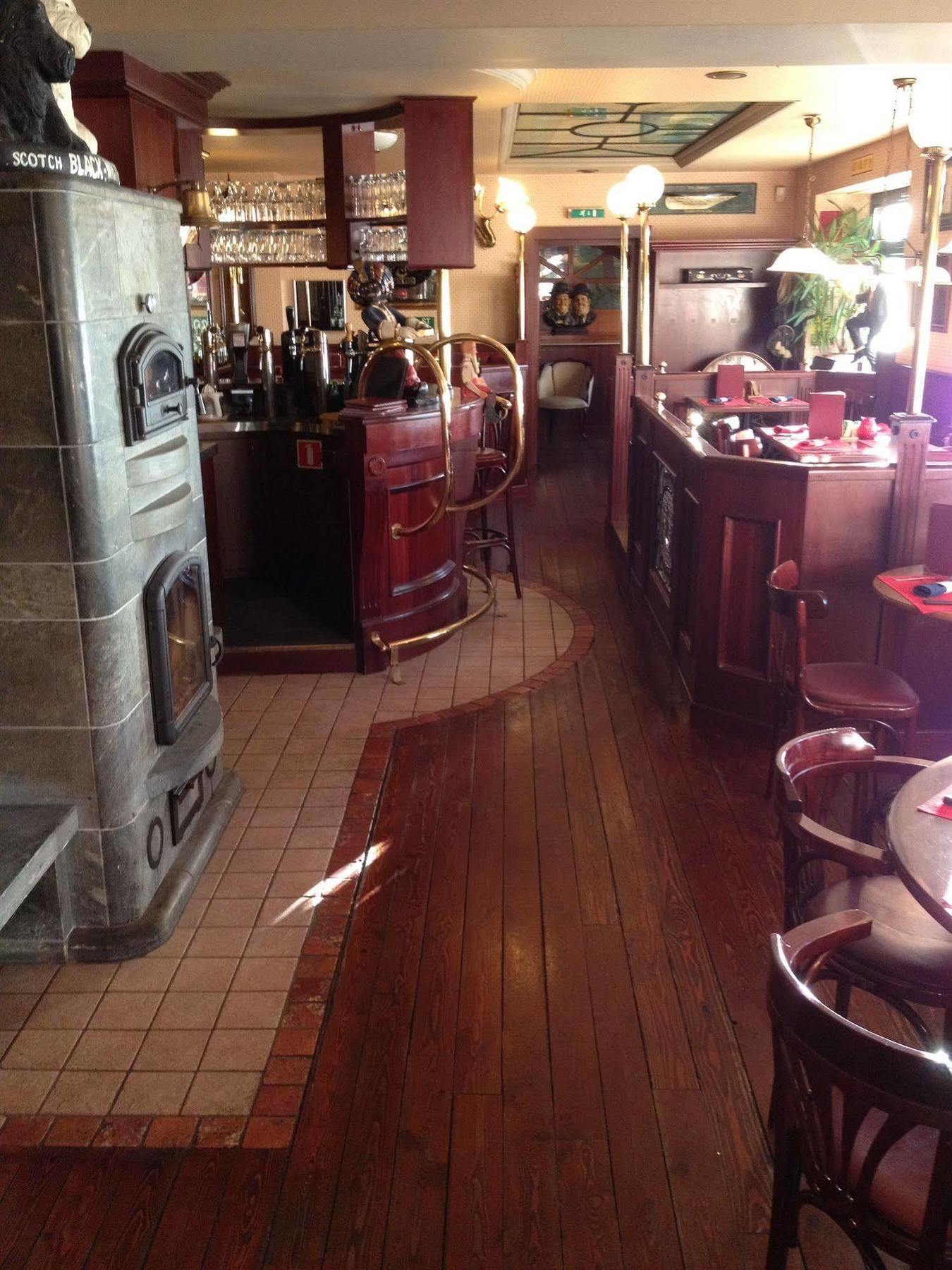Hotel Restaurant Lamy ترويسفيرجيس المظهر الخارجي الصورة
